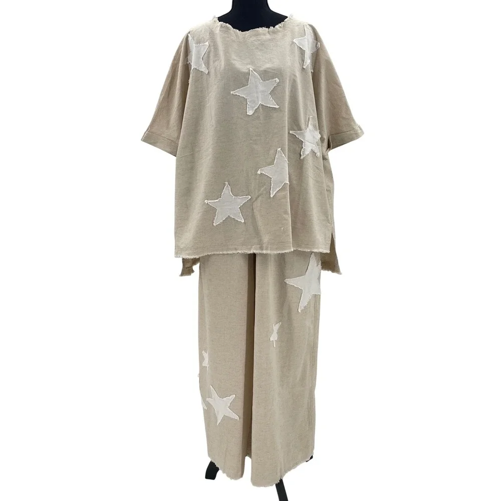 Wide Leg Star-Print Pantsuit in Light Beige - Picture 3 of 16
